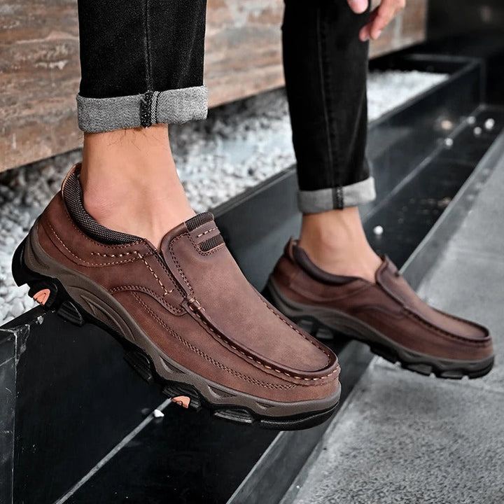 Elegantne Nahk Slip-On Kingad