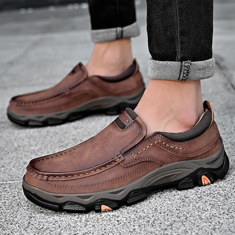 Elegantne Nahk Slip-On Kingad