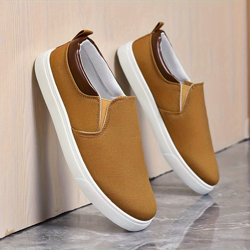Slip-On Meeste Kingad
