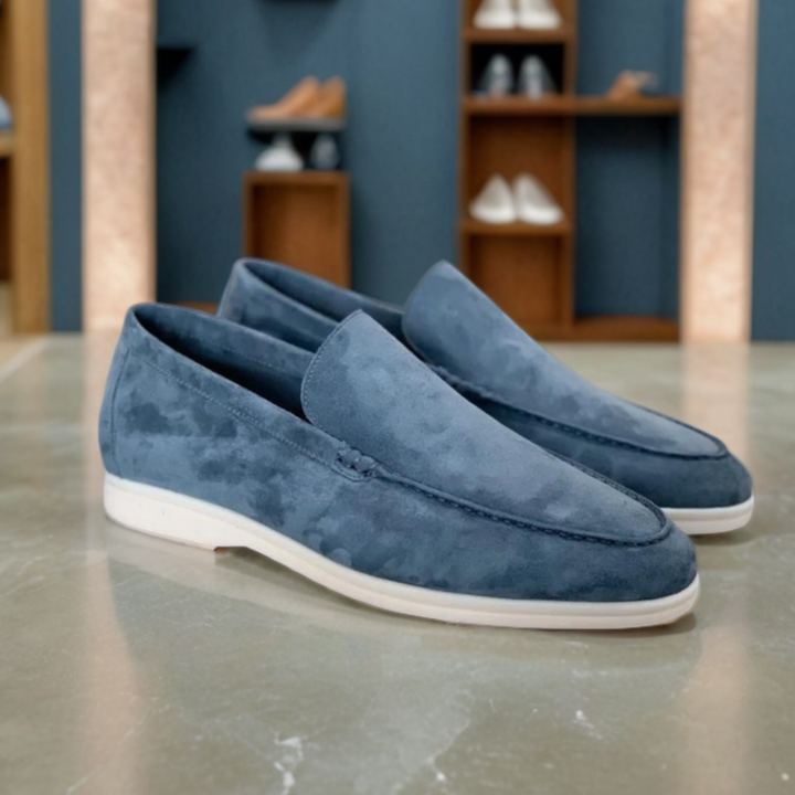 Premium samet Loafers