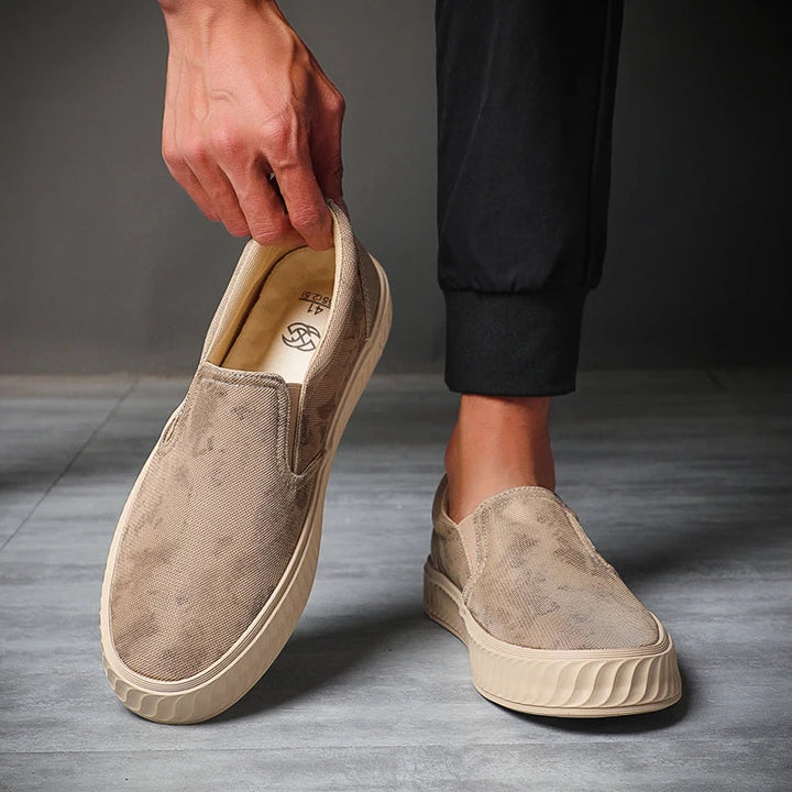 Igapäevased slip-on kingad