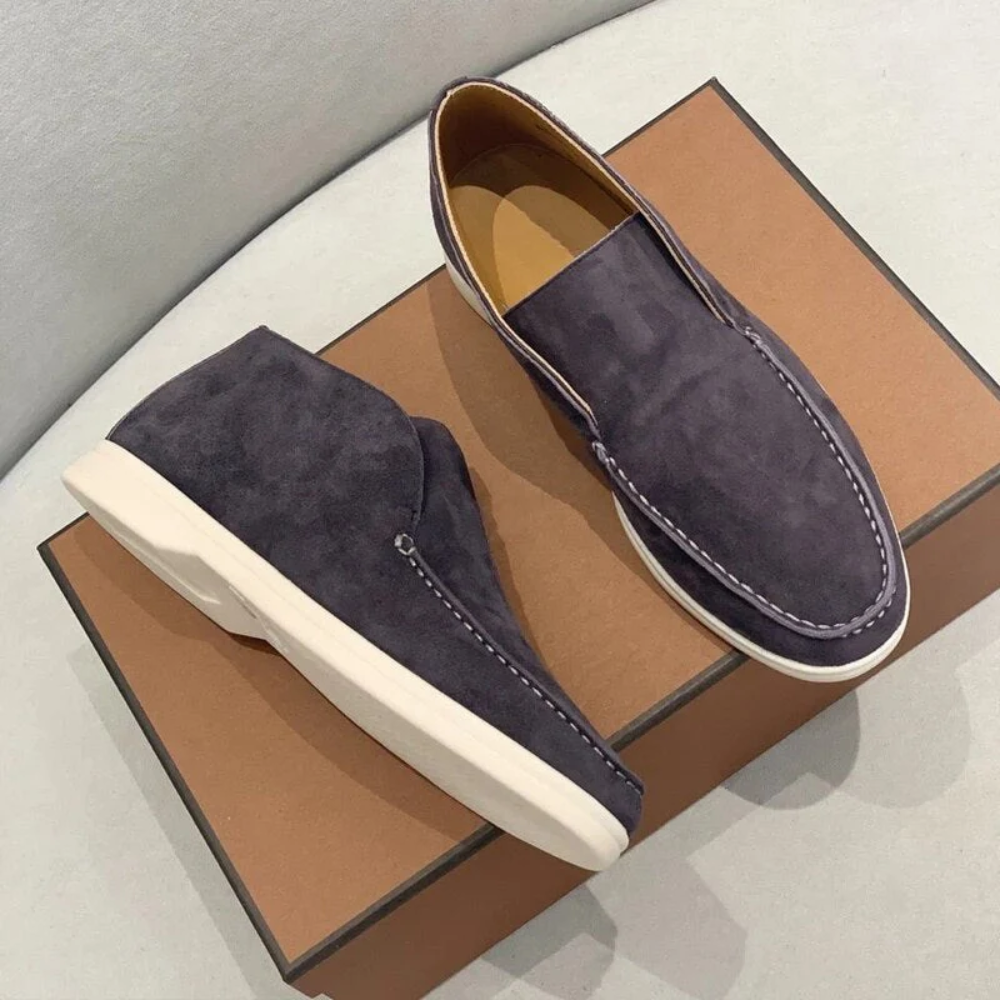 Igasugused suède Loafers