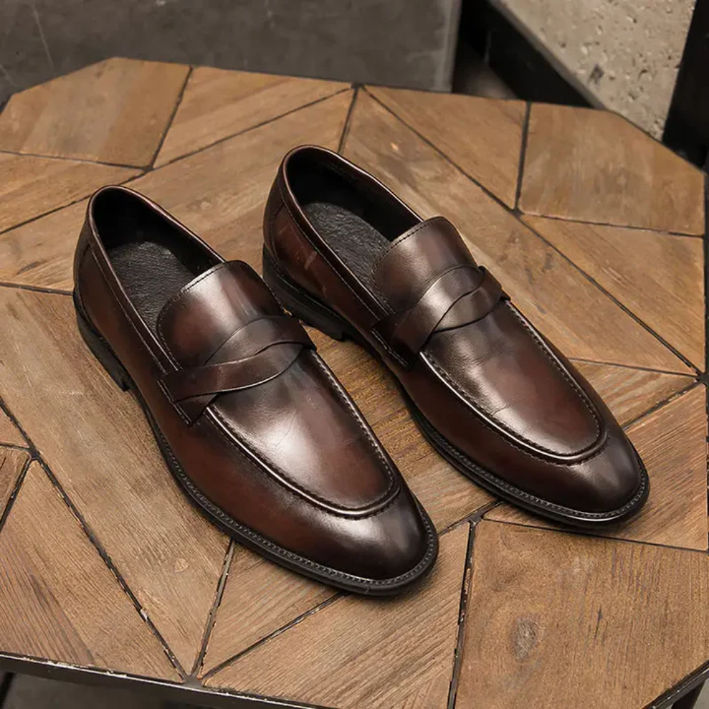 Šikid nahast loafers