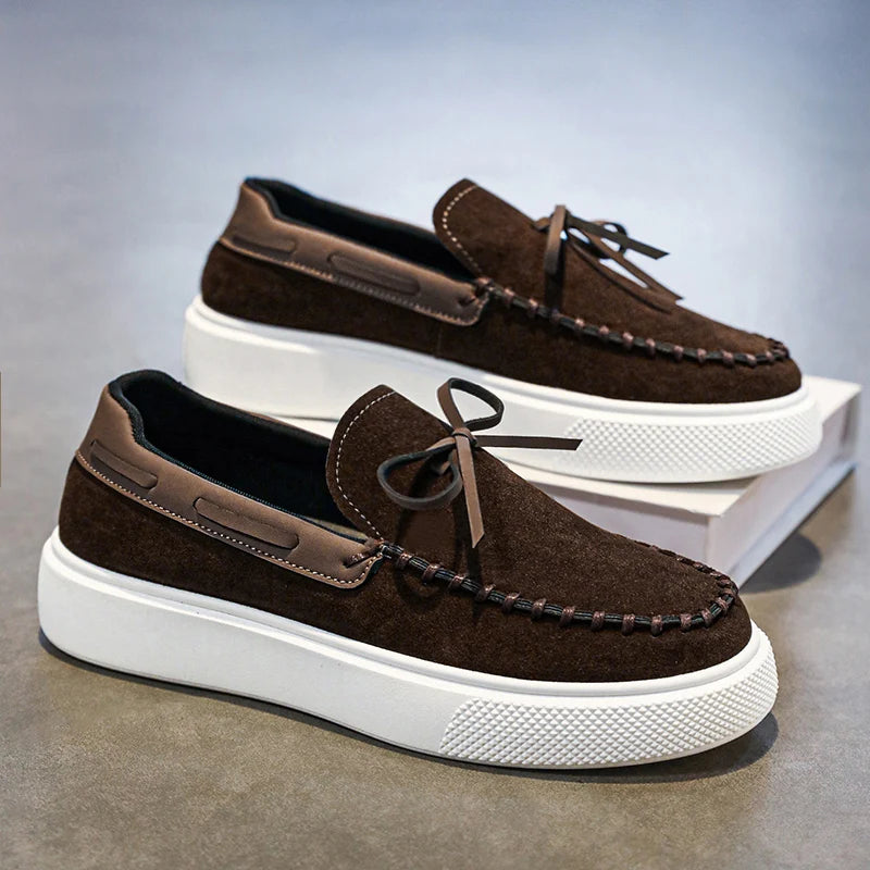 Elegantne Suede Kingad
