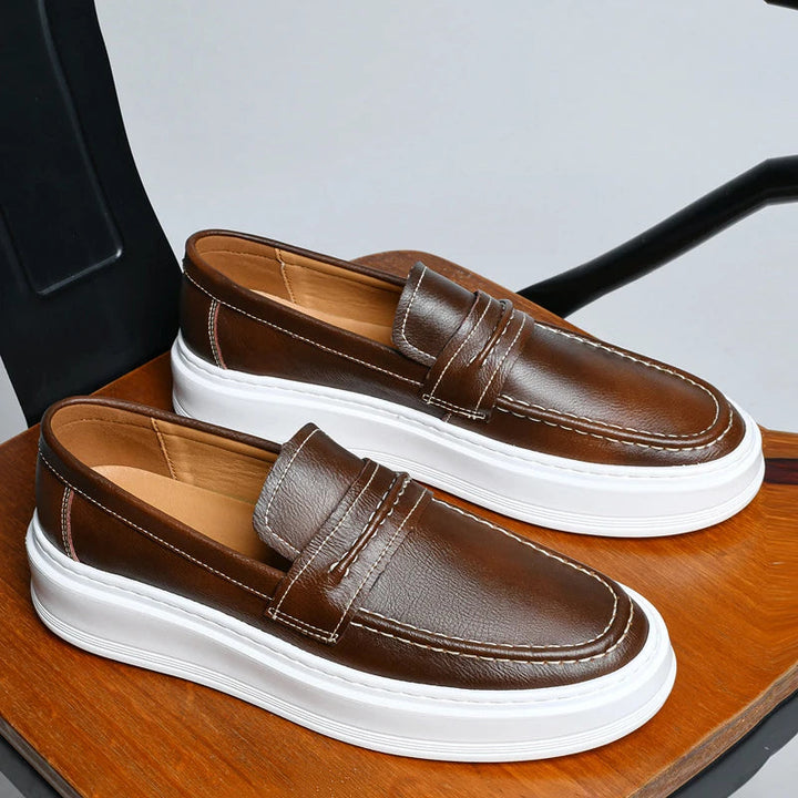 Premium nahast Loafers