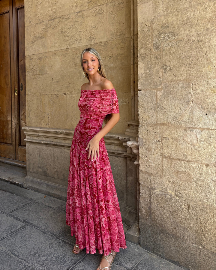 Roosa Sorano Kleid - Eelmäärimine, Toode Saadaval 6. Aprillil