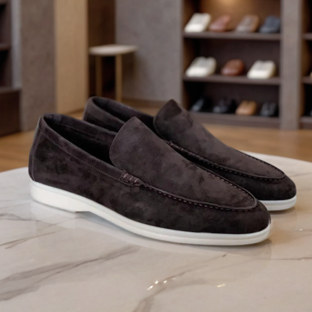 Premium samet Loafers