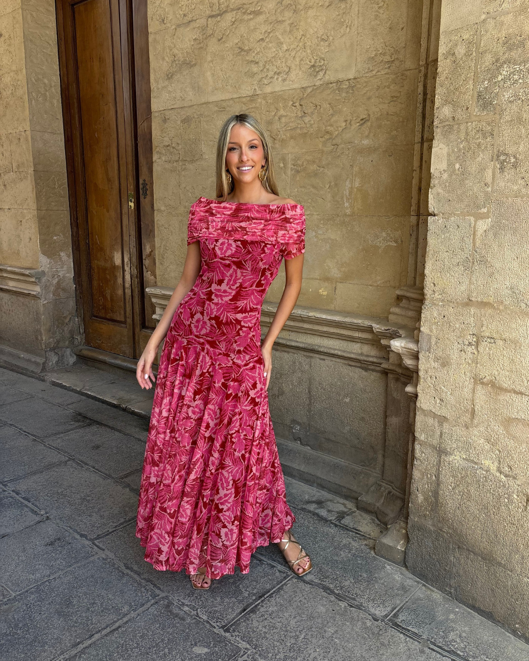 Roosa Sorano Kleid - Eelmäärimine, Toode Saadaval 6. Aprillil