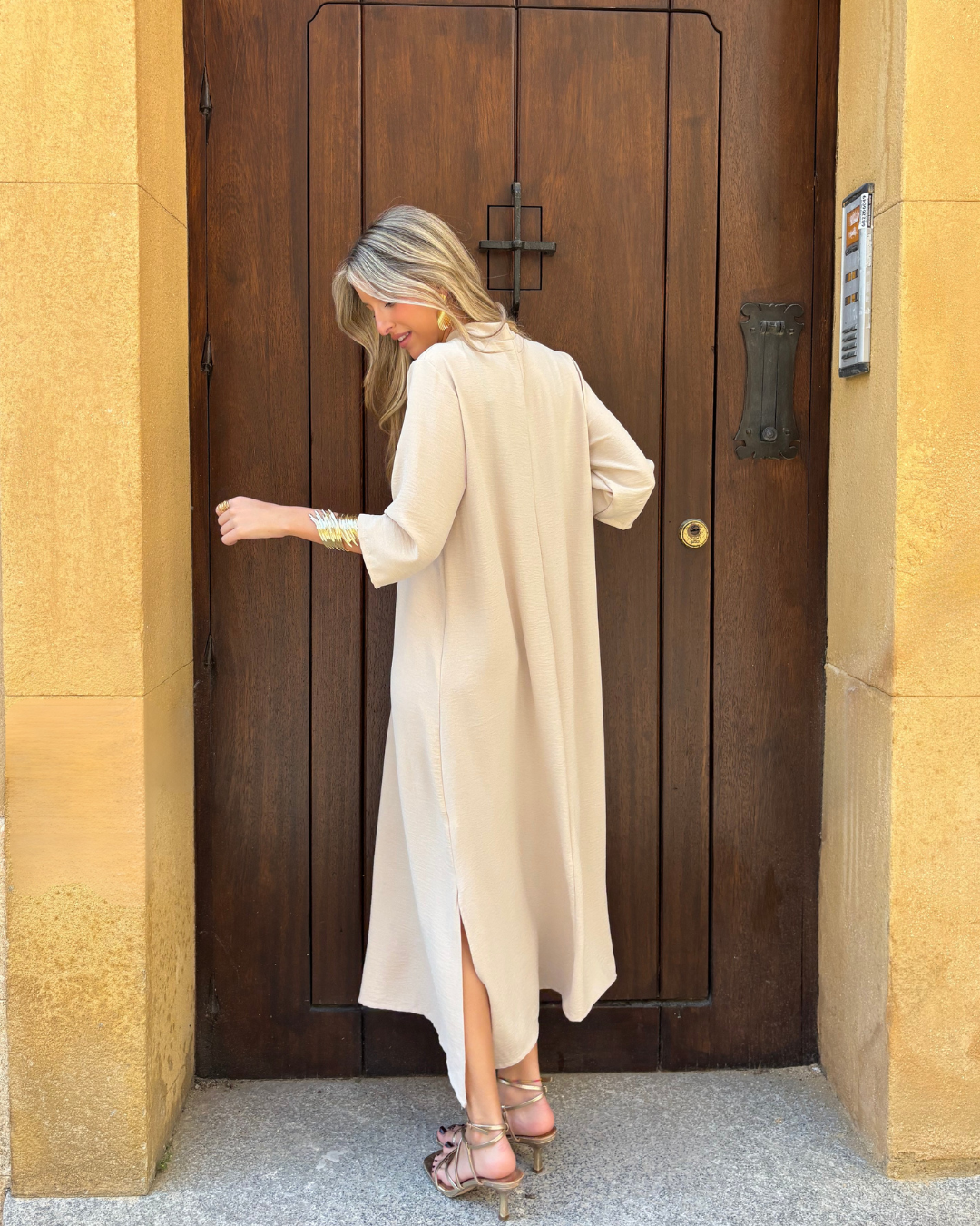 Beige Laura kleit