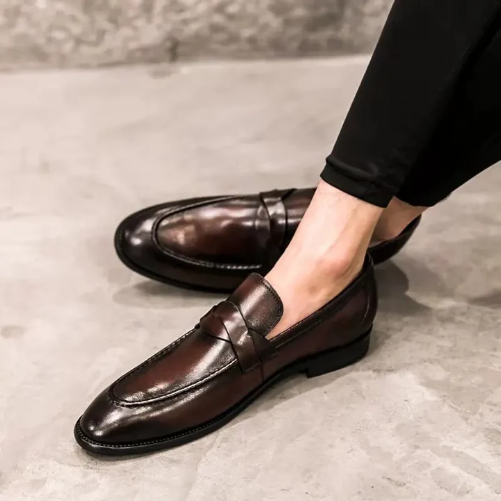 Šikid nahast loafers