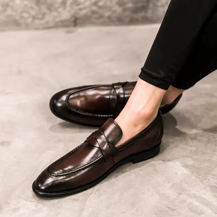 Šikid nahast loafers