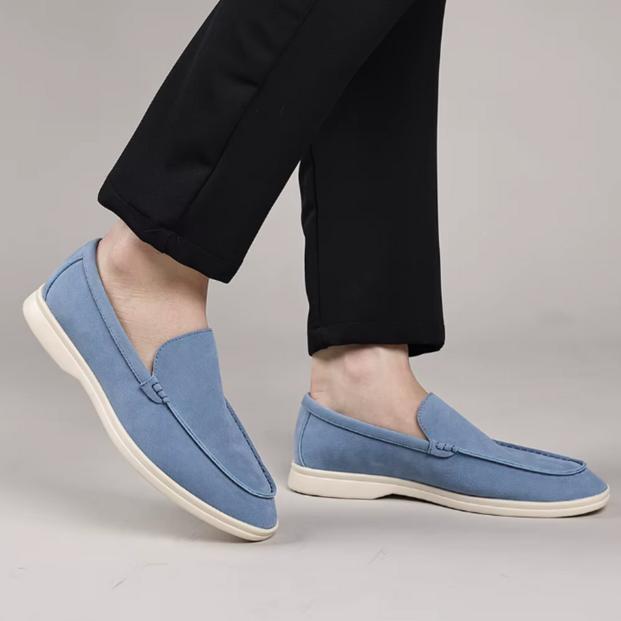 Klassikalised suede Loafers