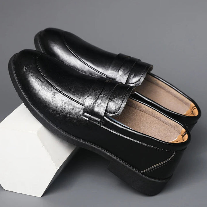 Šikid nahast loafers'id