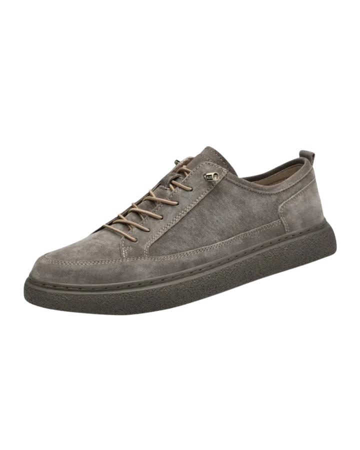 Südamikud sneakers