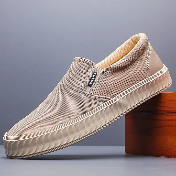 Igapäevased slip-on kingad
