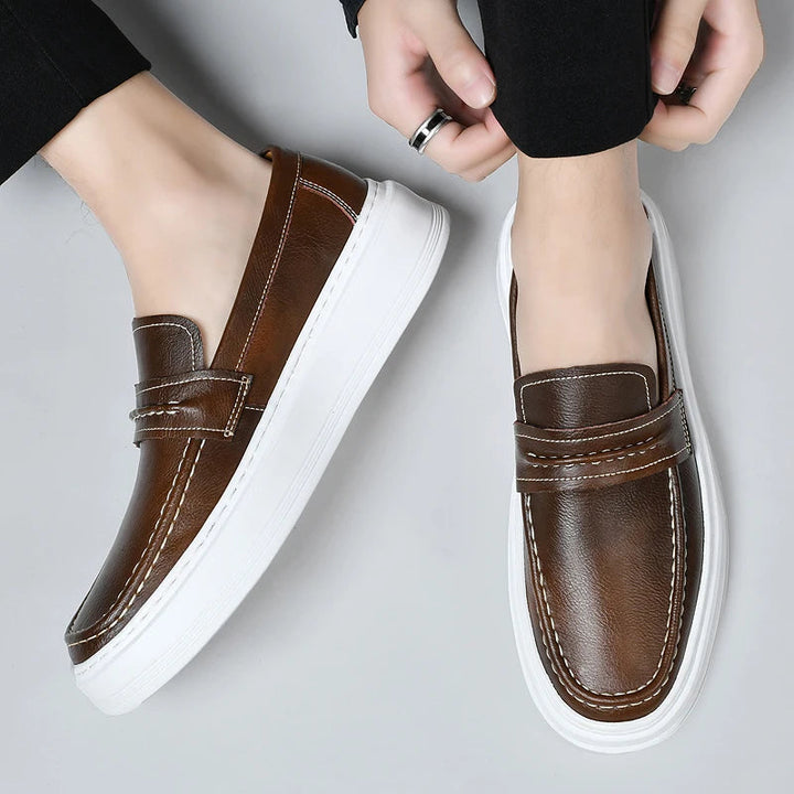 Premium nahast Loafers