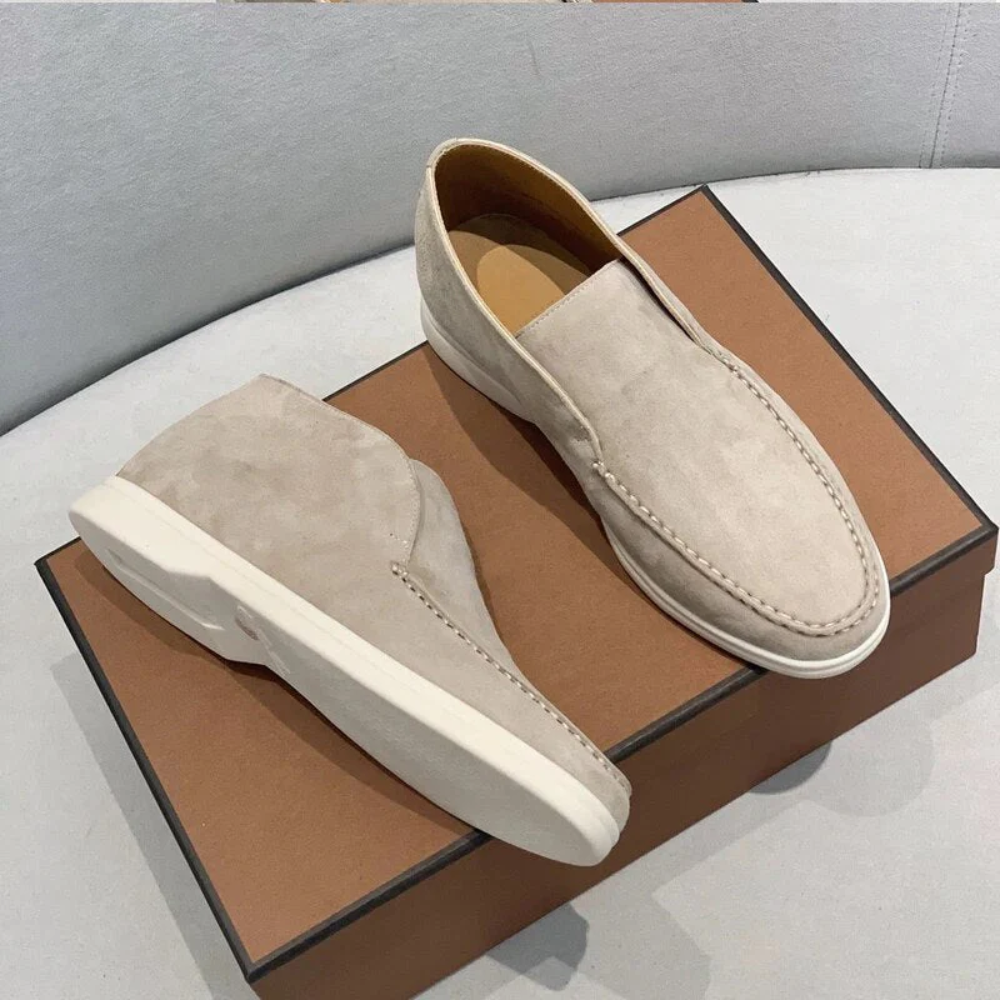 Igasugused suède Loafers