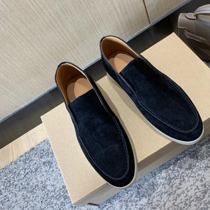 Igasugused suède Loafers