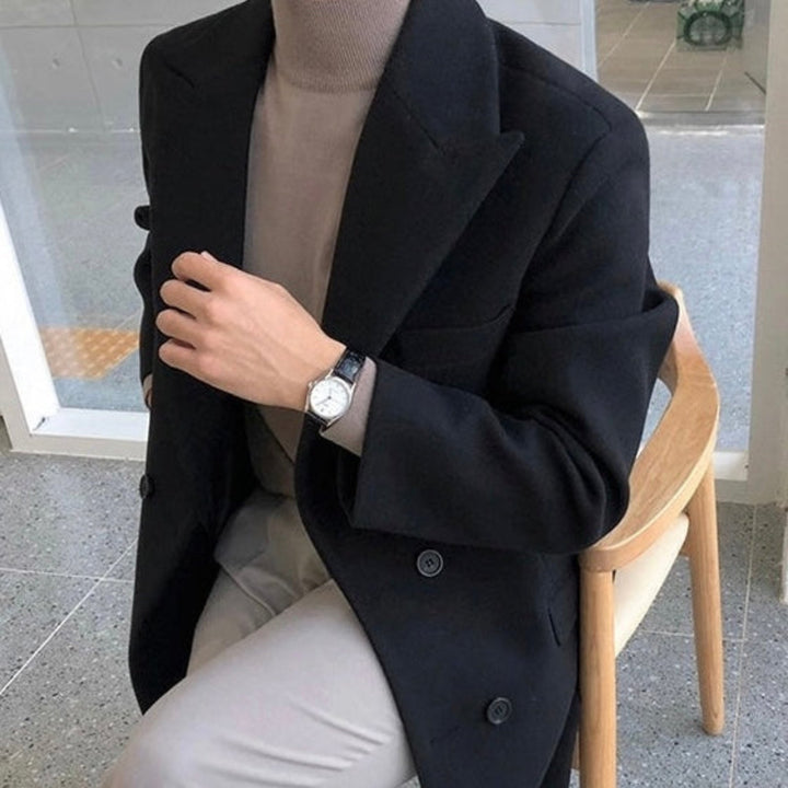 Elegantne kahe nööbiga mantel