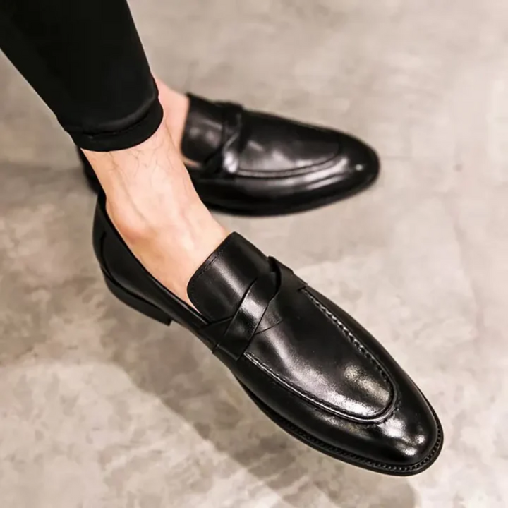 Šikid nahast loafers