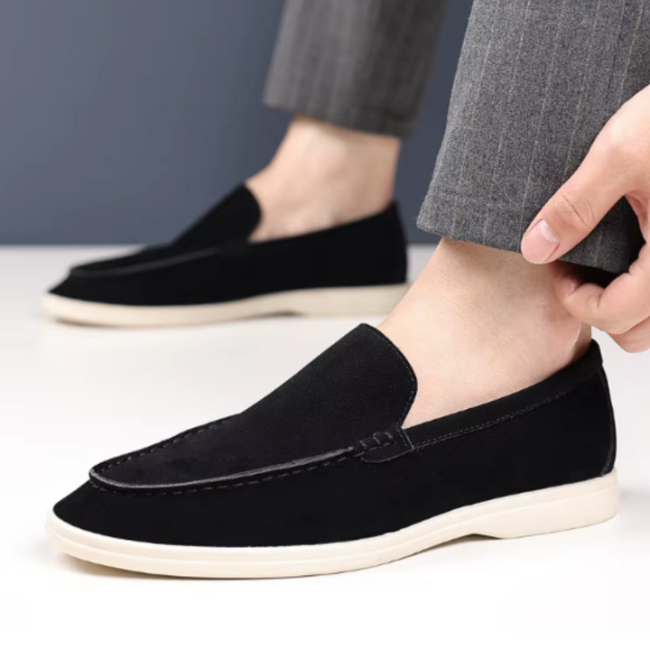 Klassikalised suede Loafers