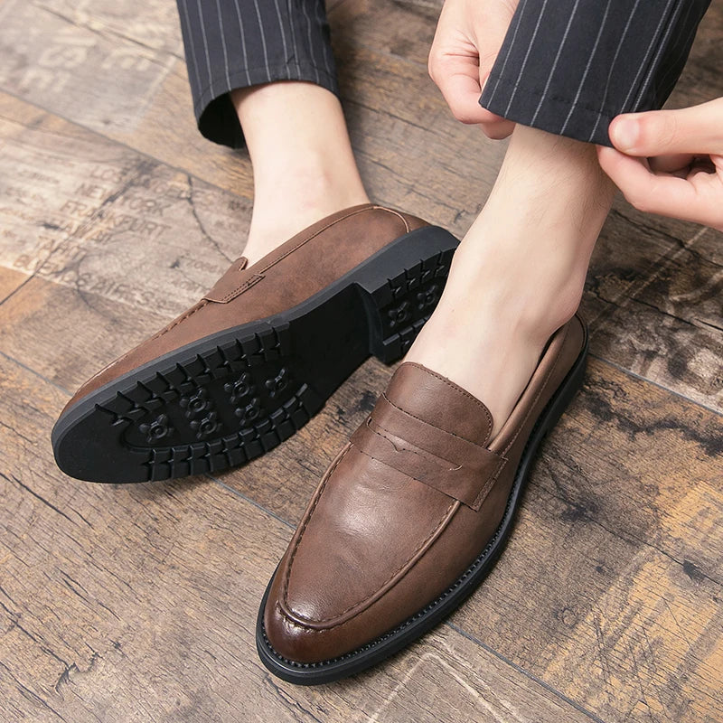 Elegantne nahast Loafers