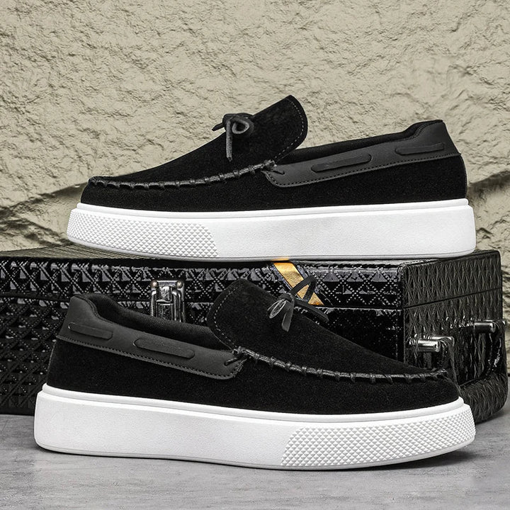 Elegantne Suede Kingad