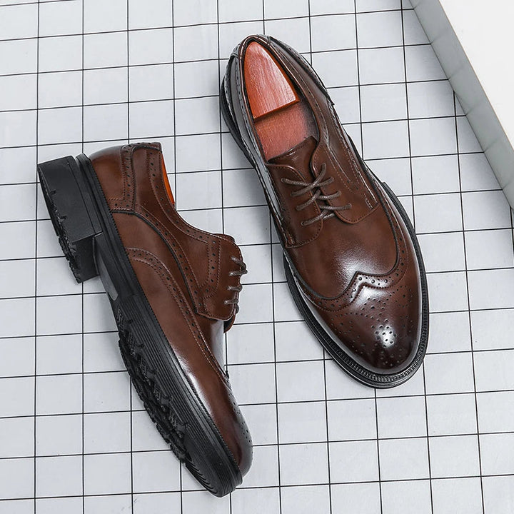 Elegantne nahkne brogue-king