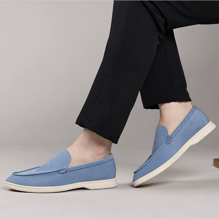 Klassikalised suede Loafers