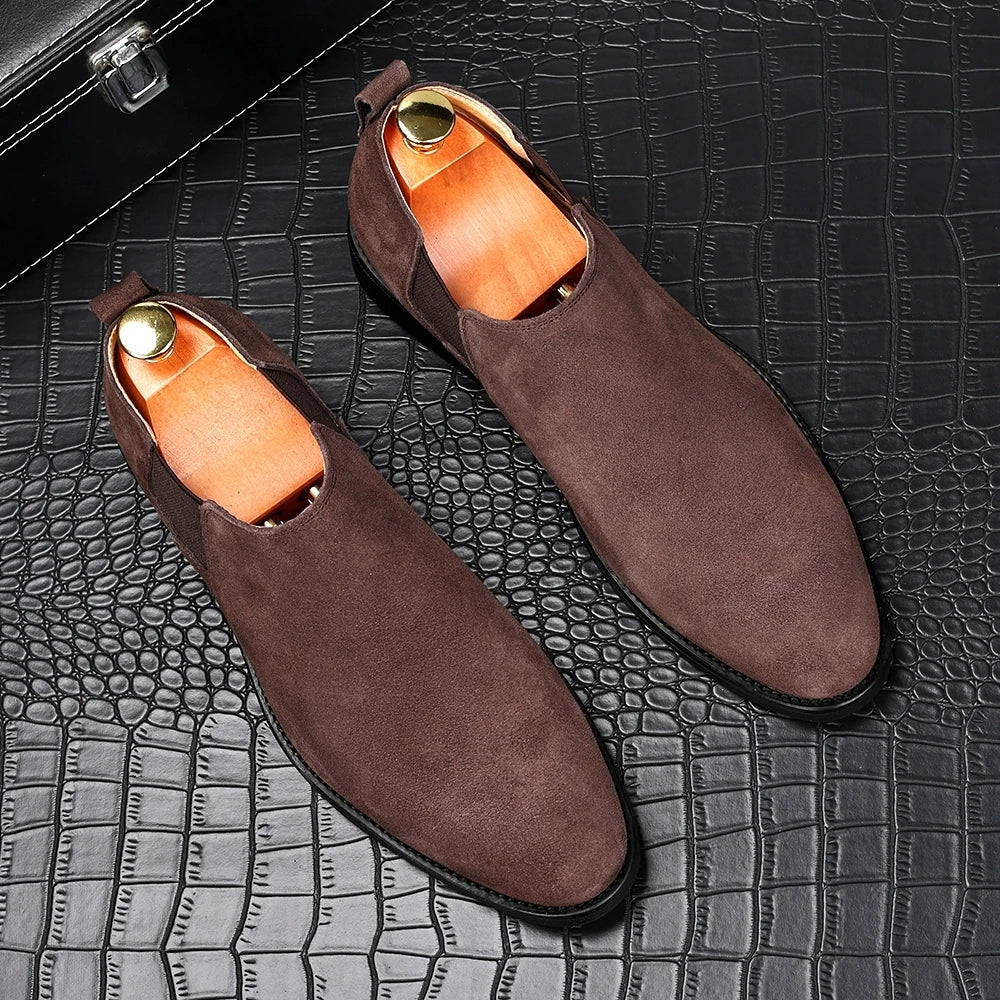 Elegantne seemisnahast Chelsea saapad