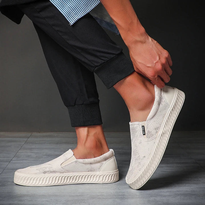 Igapäevased slip-on kingad