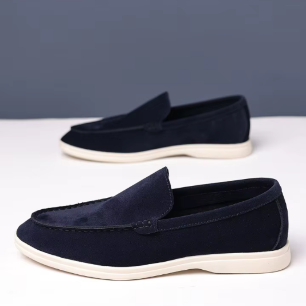 Klassikalised suede Loafers