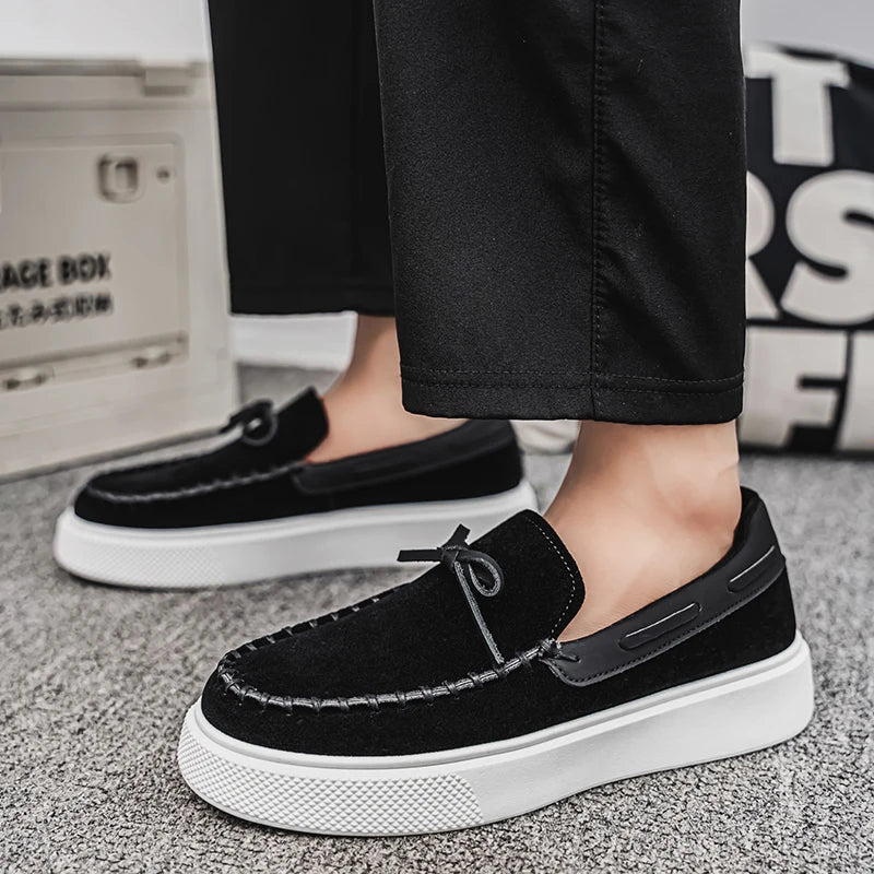 Elegantne Suede Kingad