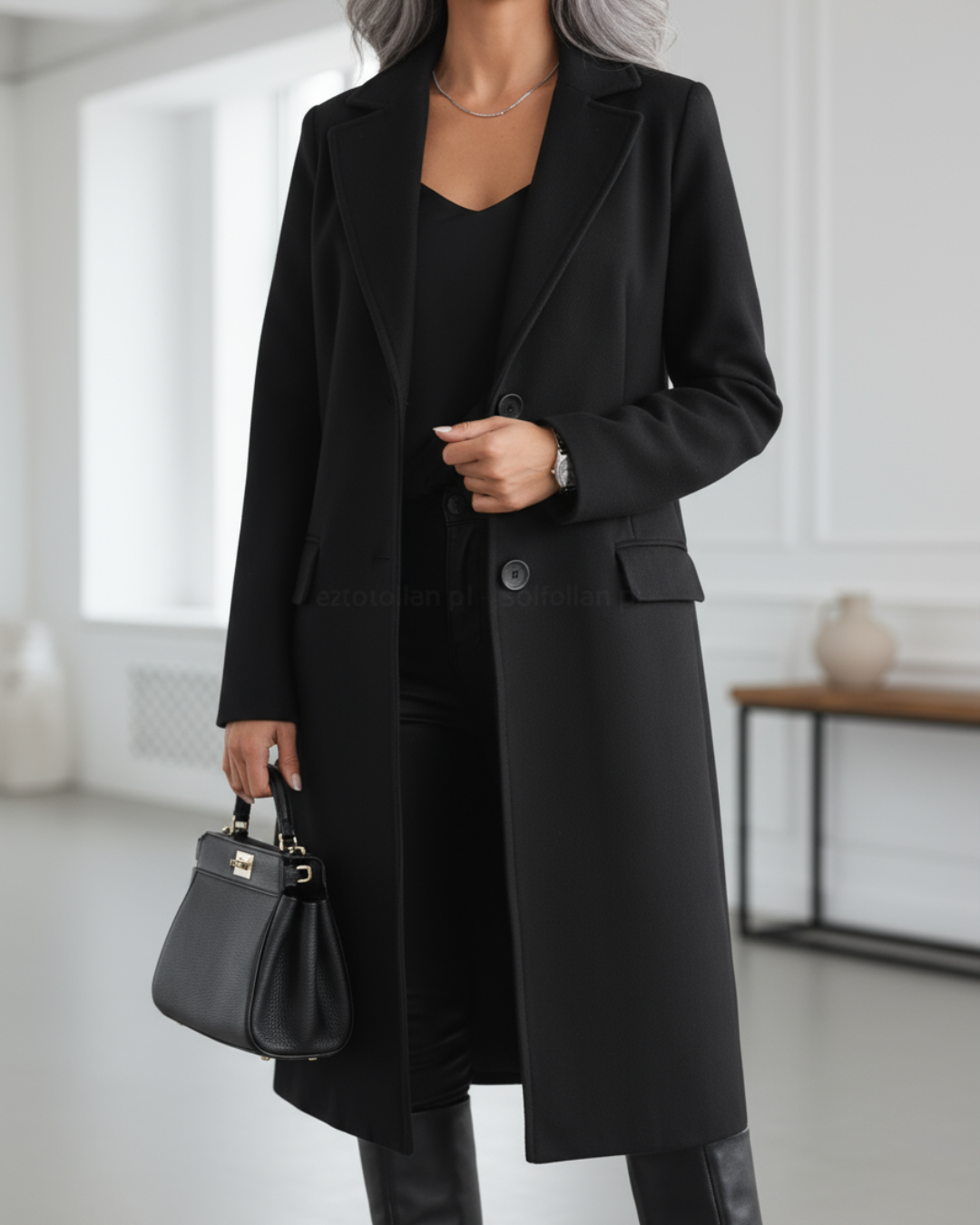 LUCIENNE ELEGANTNE PIKK JACKET