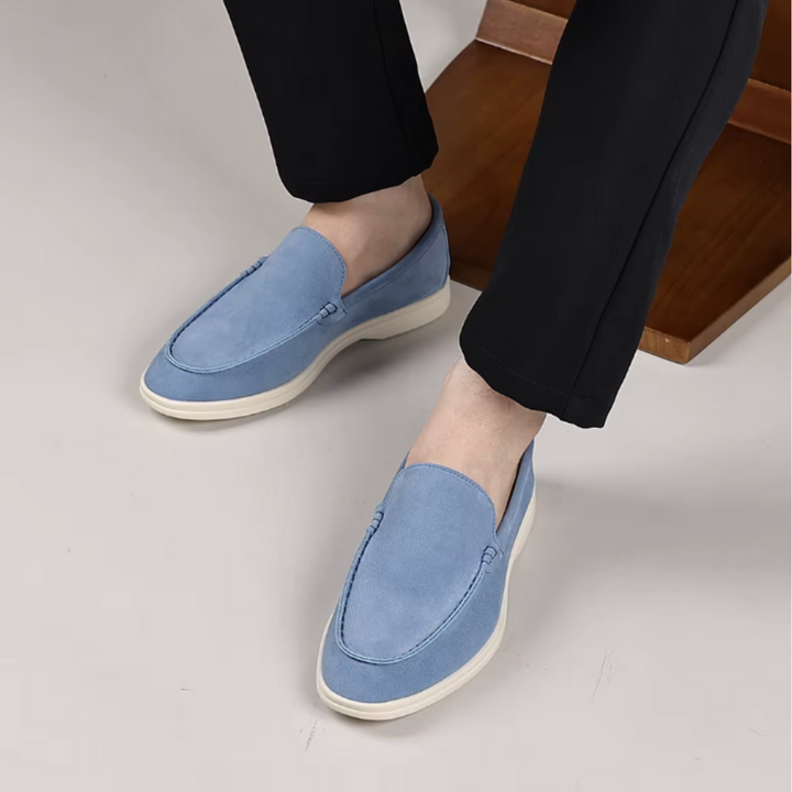 Klassikalised suede Loafers