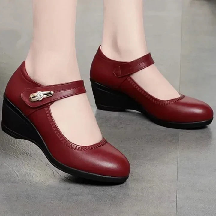 Claudia - Keskmise kontsaga elegantsed kingad