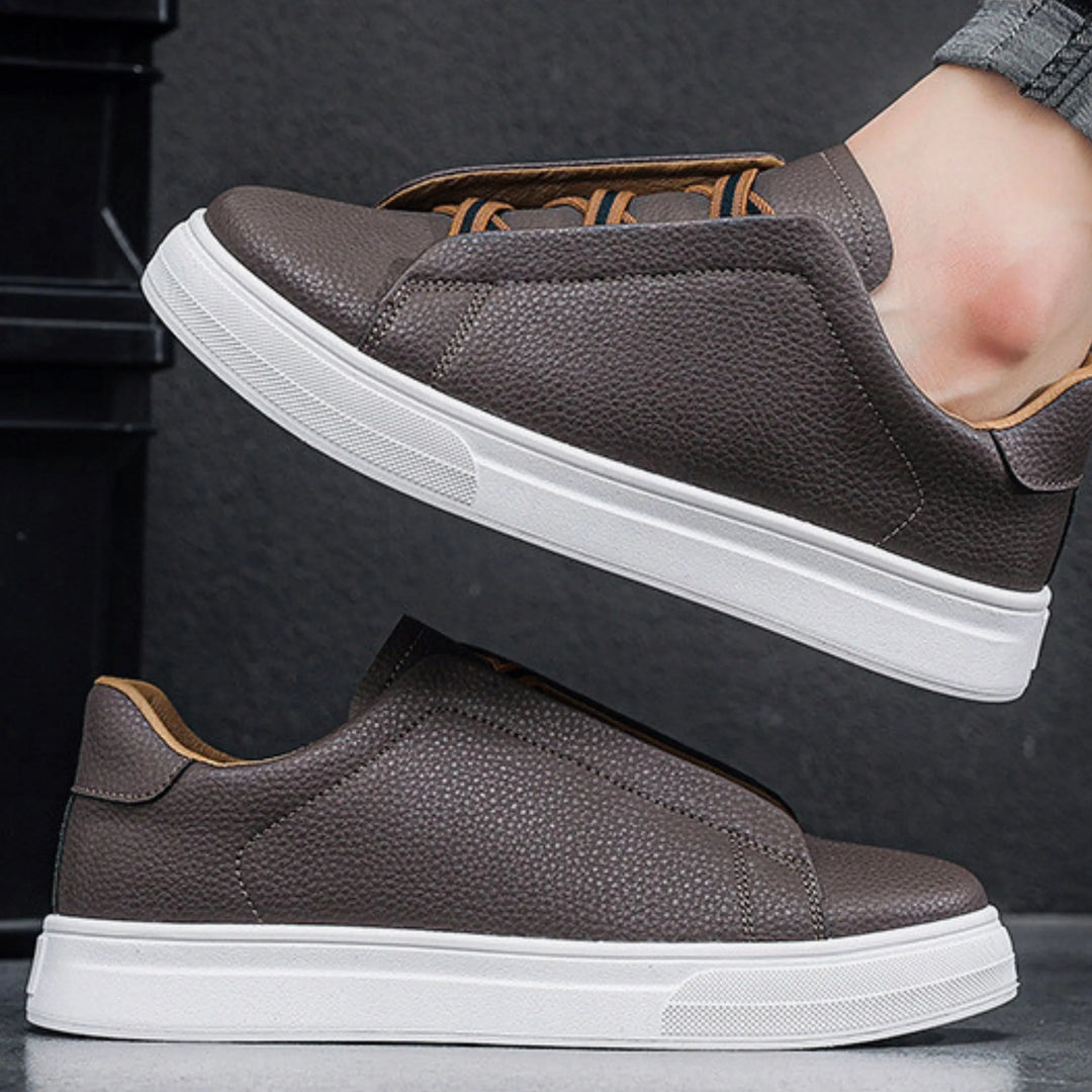 Elegantne Nahast Kingad