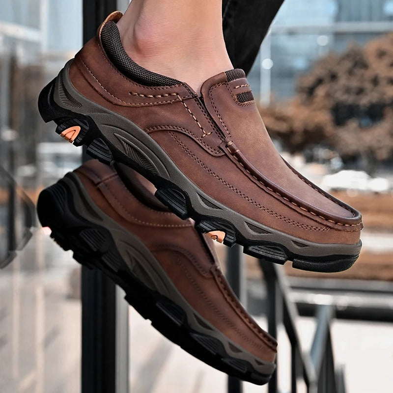 Elegantne Nahk Slip-On Kingad