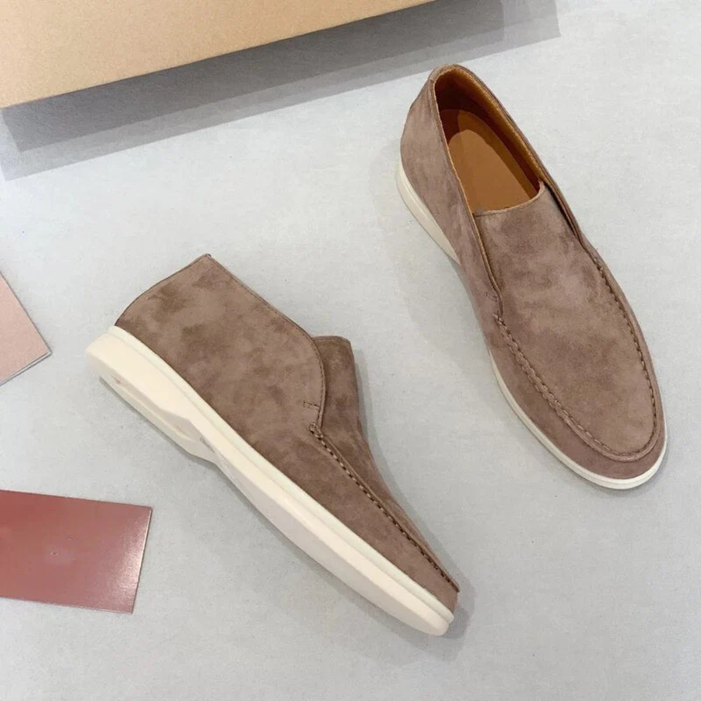 Igasugused suède Loafers