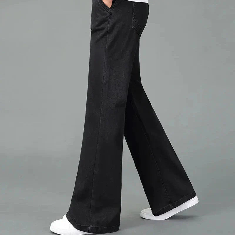 MEESTE FLARE BOOT CUT JEANS
