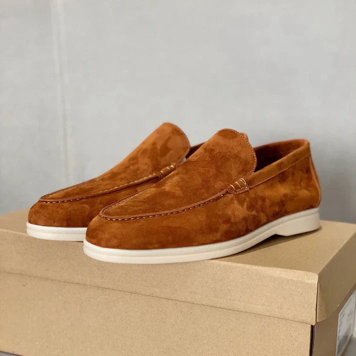 Šikid sametist loafers