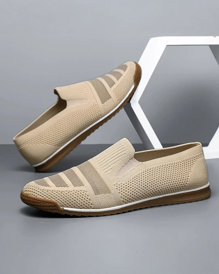 Elegantne kootud kingad