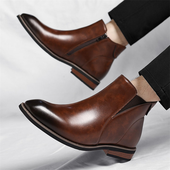Elegantne nahast Chelsea saapad