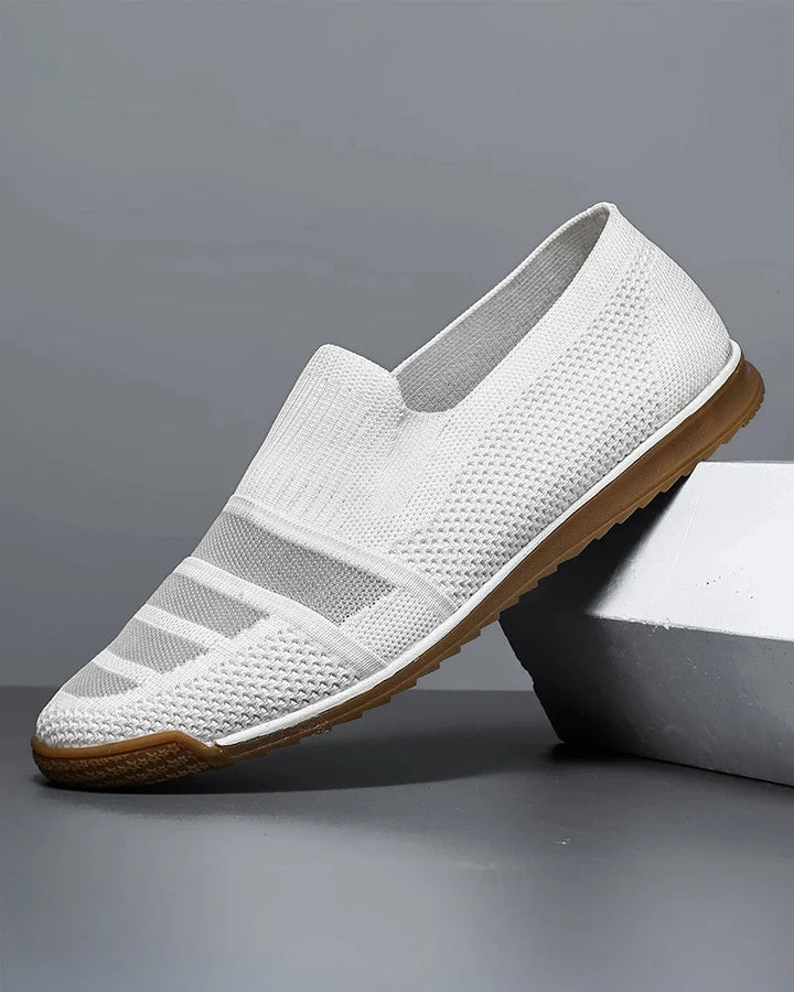 Elegantne kootud kingad
