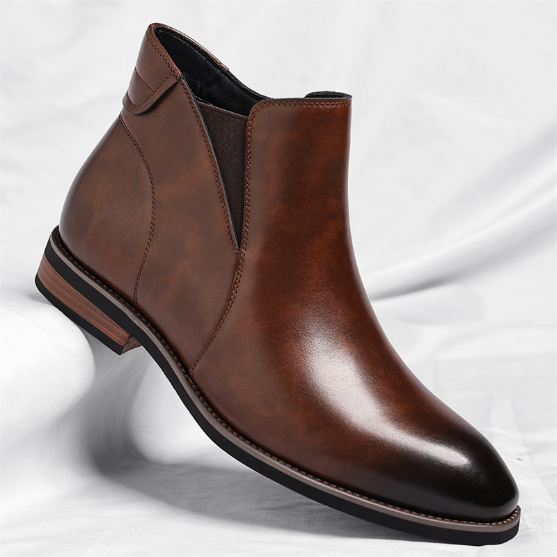 Elegantne nahast Chelsea saapad