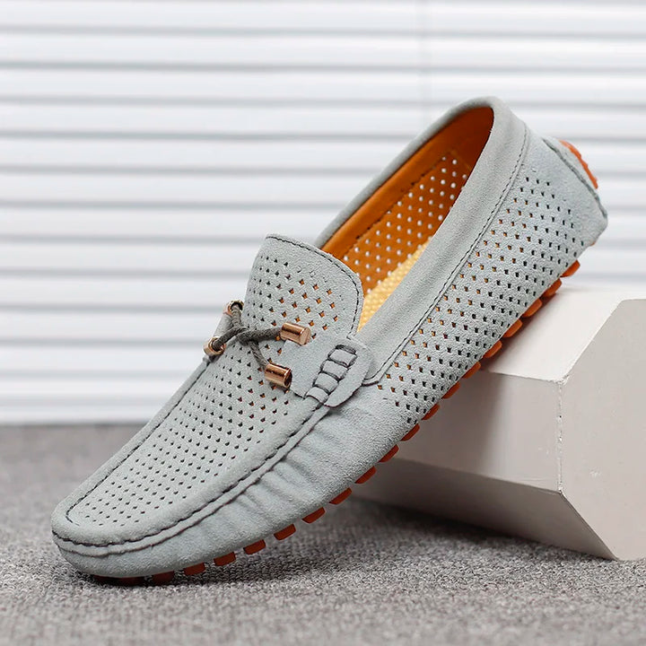 GIANNI PERFOREERITUD NAHKSED LOAFERID