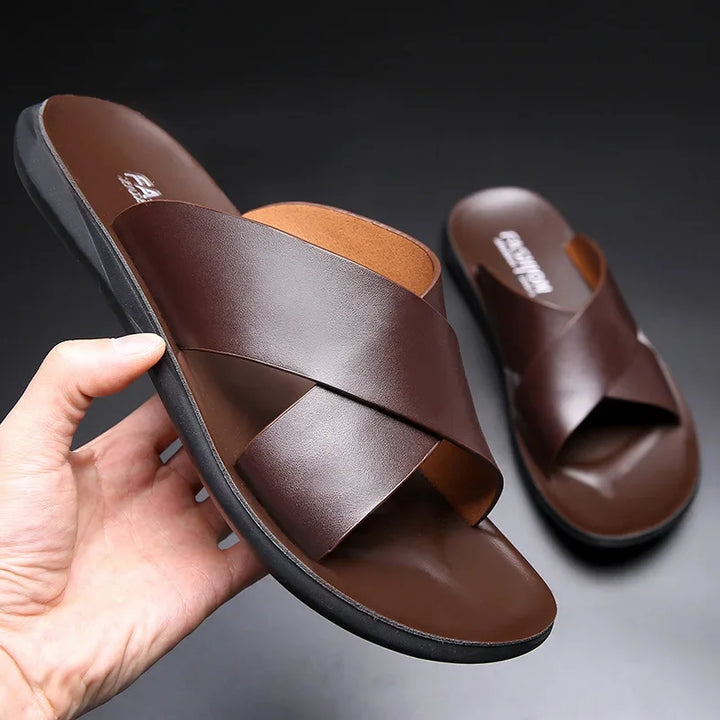 Elegantne Nahk Sandaalid