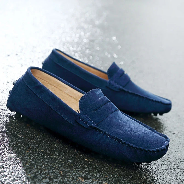 Igapäevased sametist Loafers