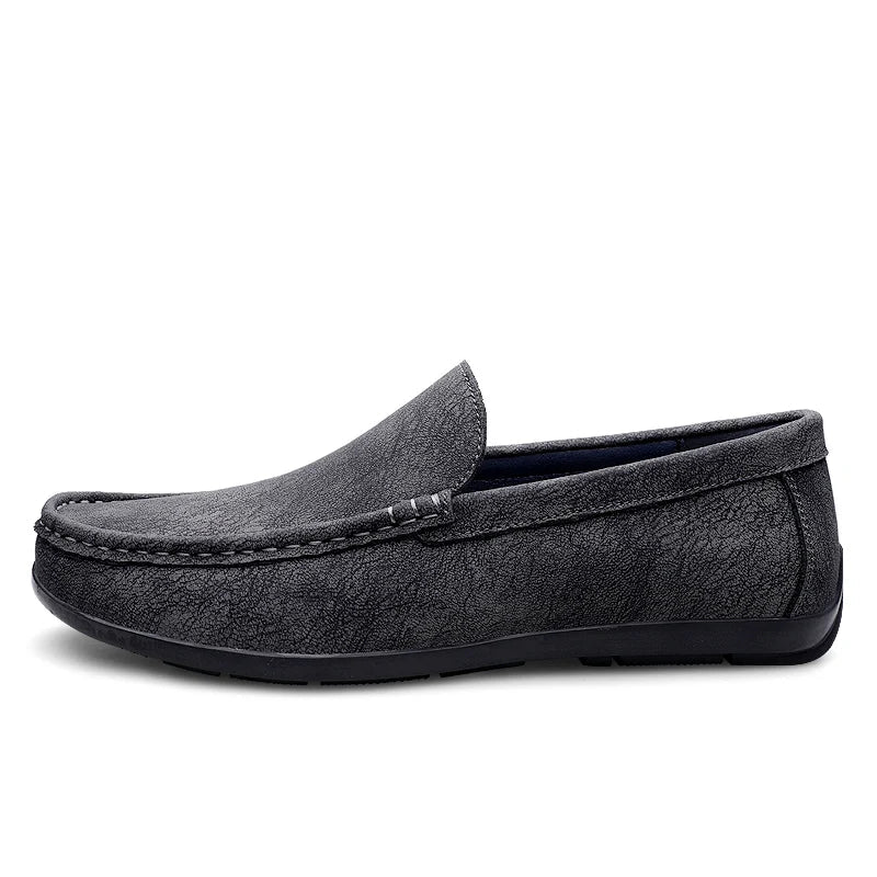 Elegantne nahast Loafer