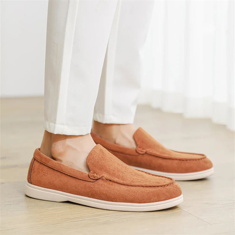 Igapäevased suède Loafers